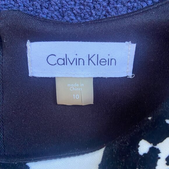 Calvin Klein Like NEW Exquisite White Black Flocked Fit & Flare Dress Size 10 - Picture 4 of 6
